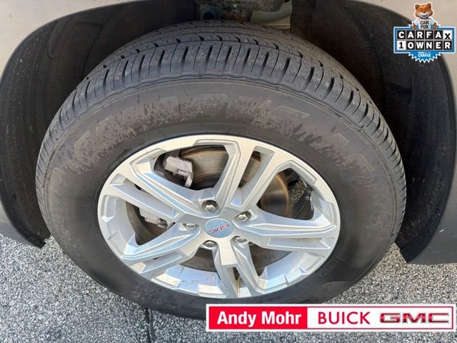 Used 2023 GMC Terrain SLE w/ Driver Convenience Package FWD image 15
