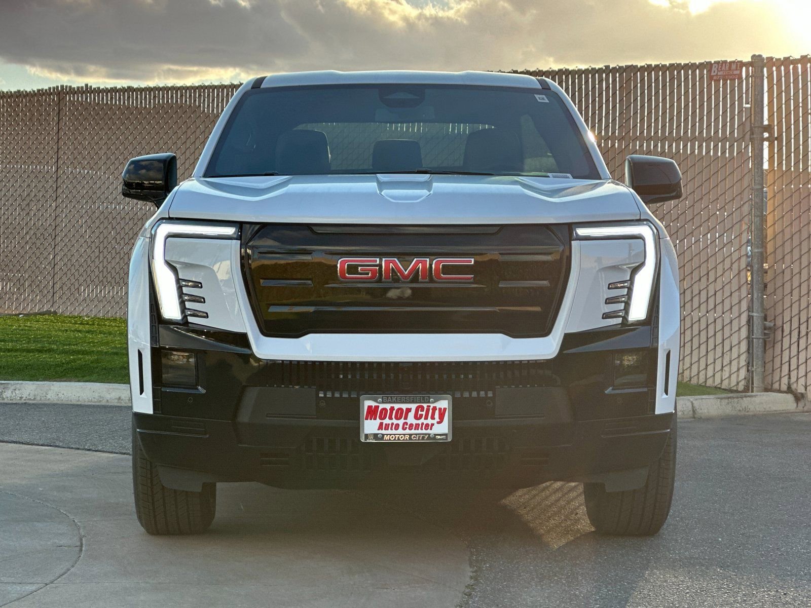 New 2026 GMC Sierra EV Elevation image 9