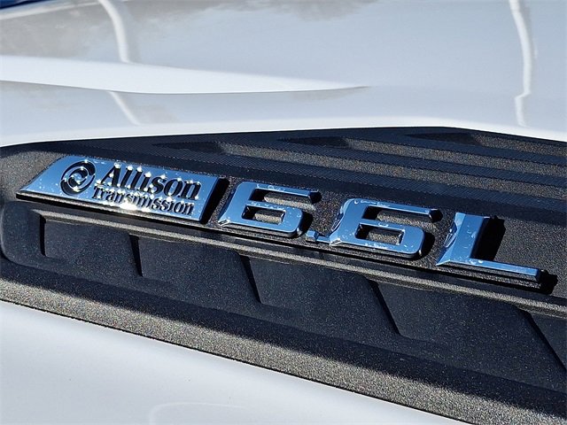 Used 2024 Chevrolet Silverado 2500 LT image 30