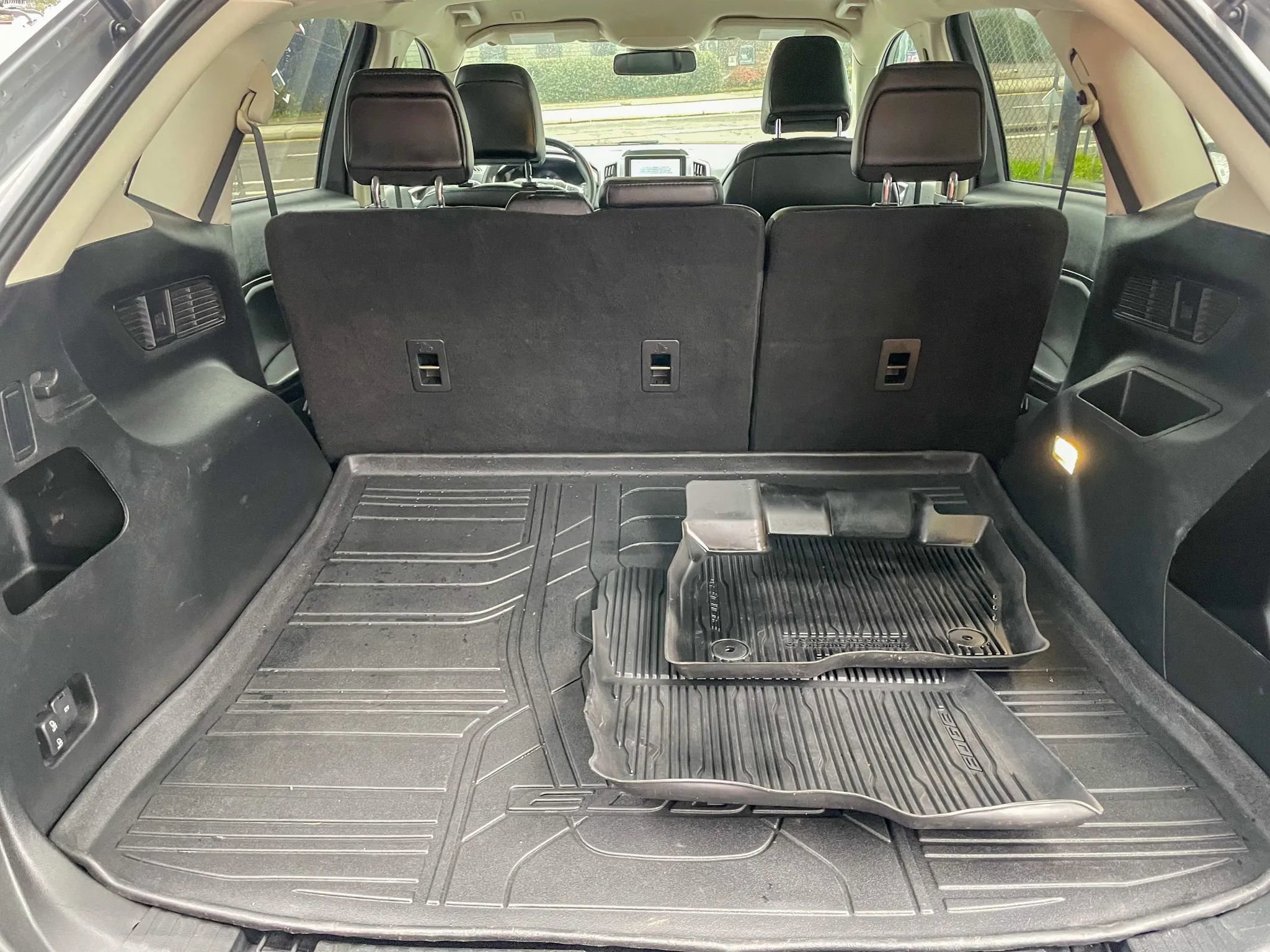 Used 2021 Ford Edge SEL w/ Cargo Accessory Package image 30