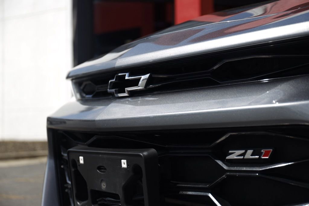 Used 2021 Chevrolet Camaro ZL1 RWD image 6