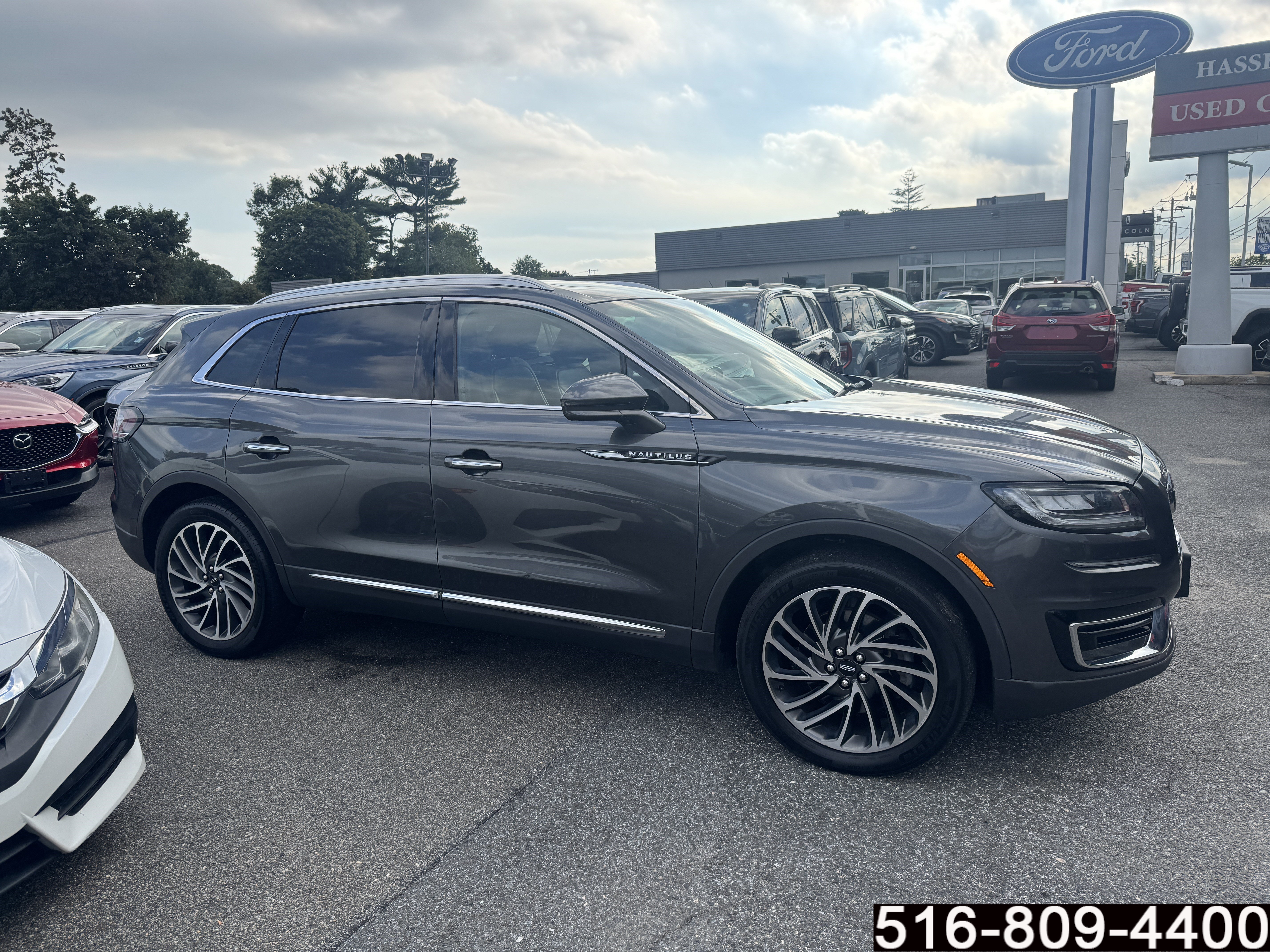 Used 2020 Lincoln Nautilus Reserve AWD/4WD image 4
