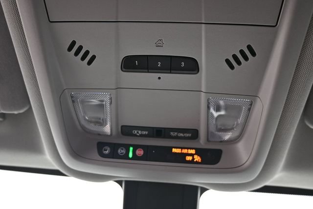 Used 2022 Chevrolet Equinox Premier FWD image 28