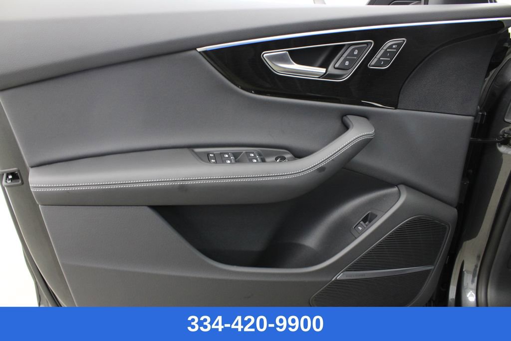 New 2026 Audi Q8 Premium Plus image 16