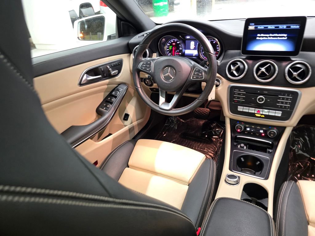 Used 2019 Mercedes-Benz CLA 250 4MATIC image 33