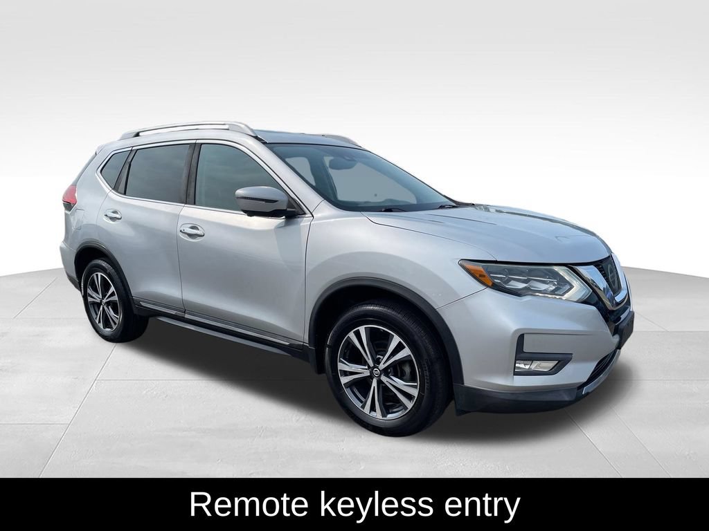Used 2017 Nissan Rogue SL w/ SL Premium Package AWD/4WD image 8
