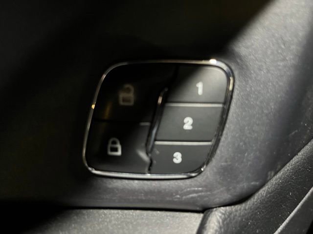 Used 2019 Ford Expedition Max Limited w/ Equipment Group 303A AWD/4WD image 10