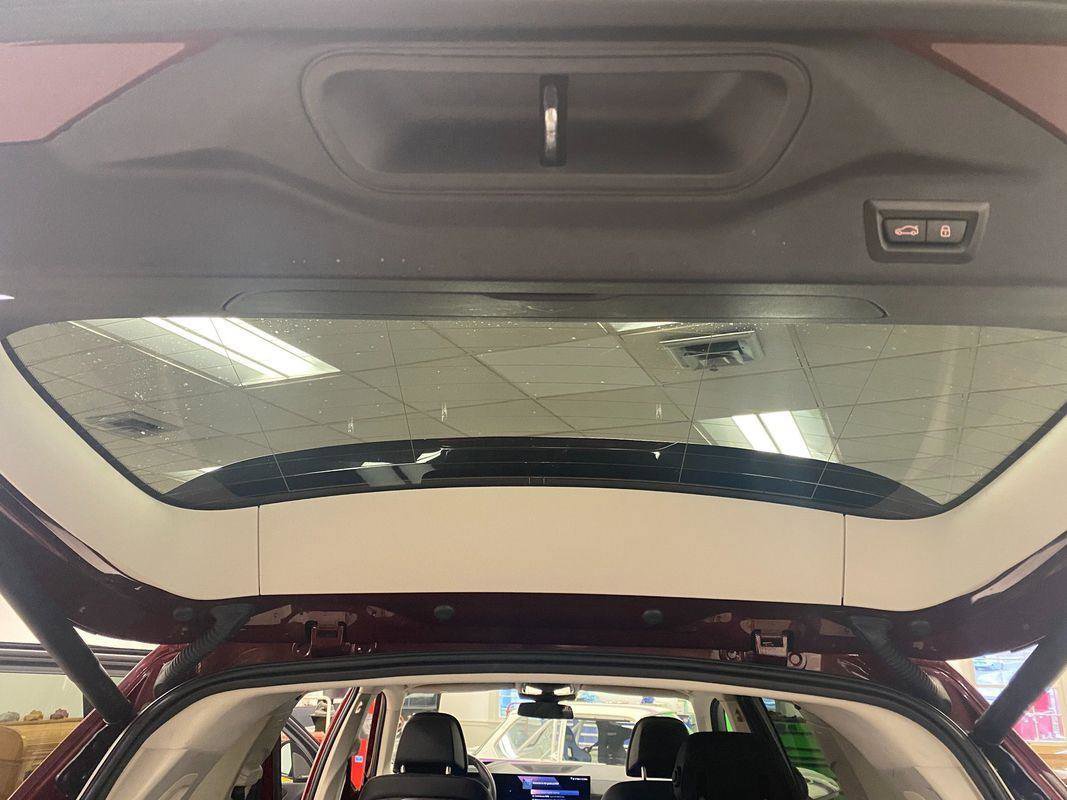 Used 2024 BMW X7 xDrive40i image 17