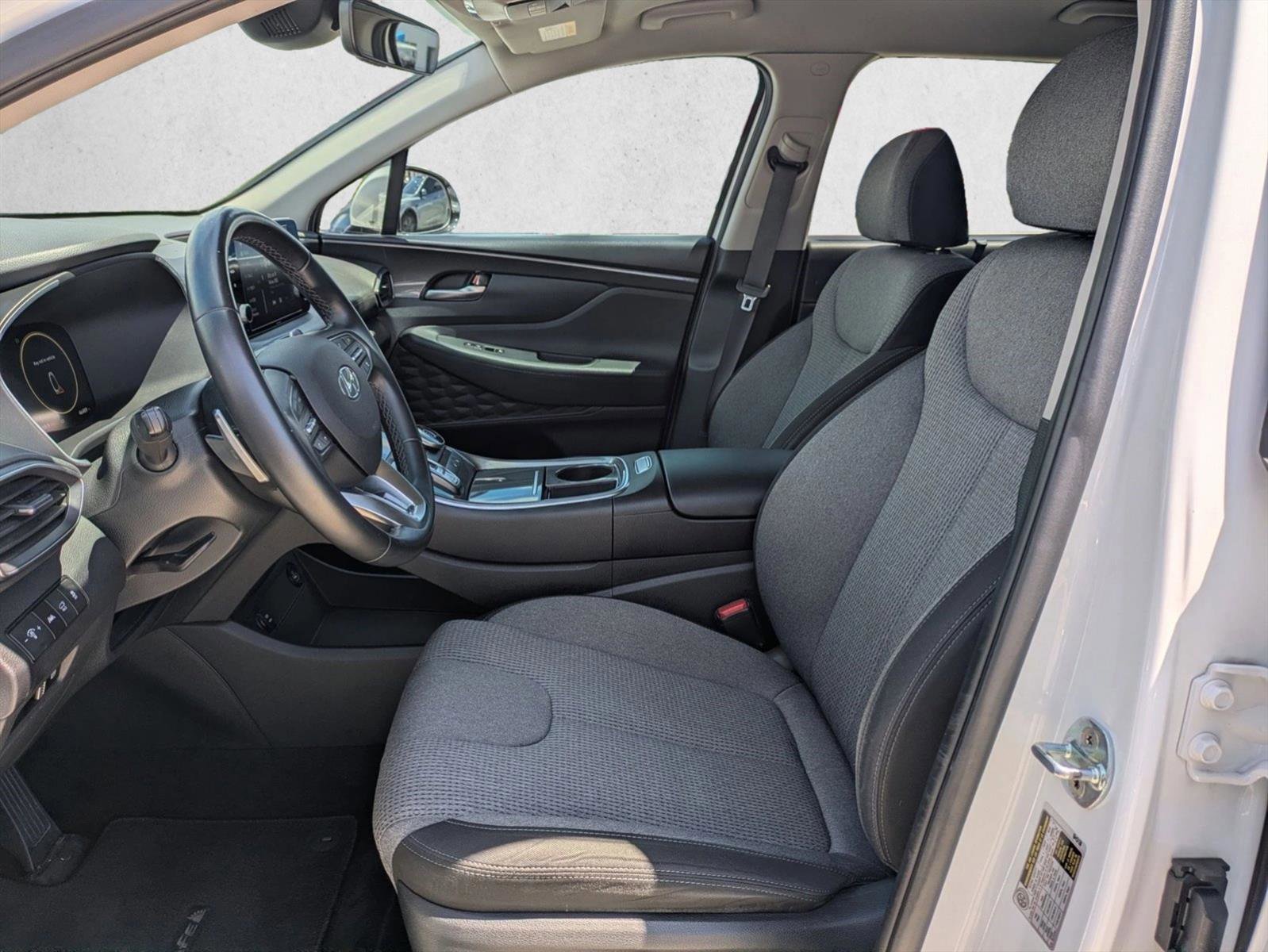 Used 2022 Hyundai Santa Fe SEL Convenience w/ Cargo Package AWD/4WD image 15