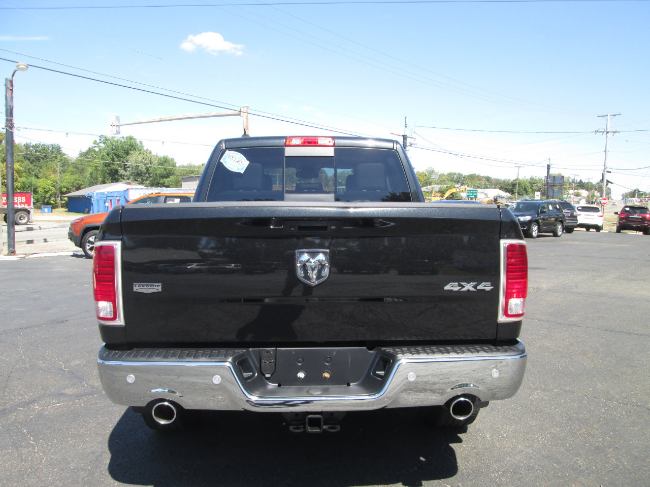 Used 2018 RAM 1500 Laramie w/ Convenience Group image 16