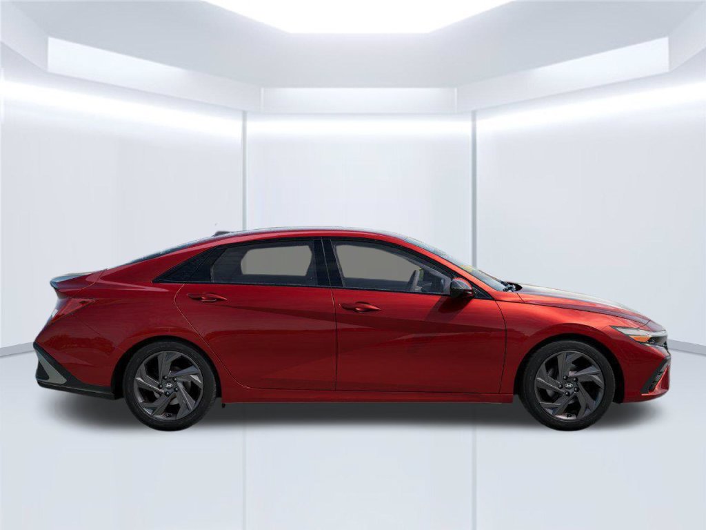 New 2026 Hyundai Elantra Sport FWD image 7