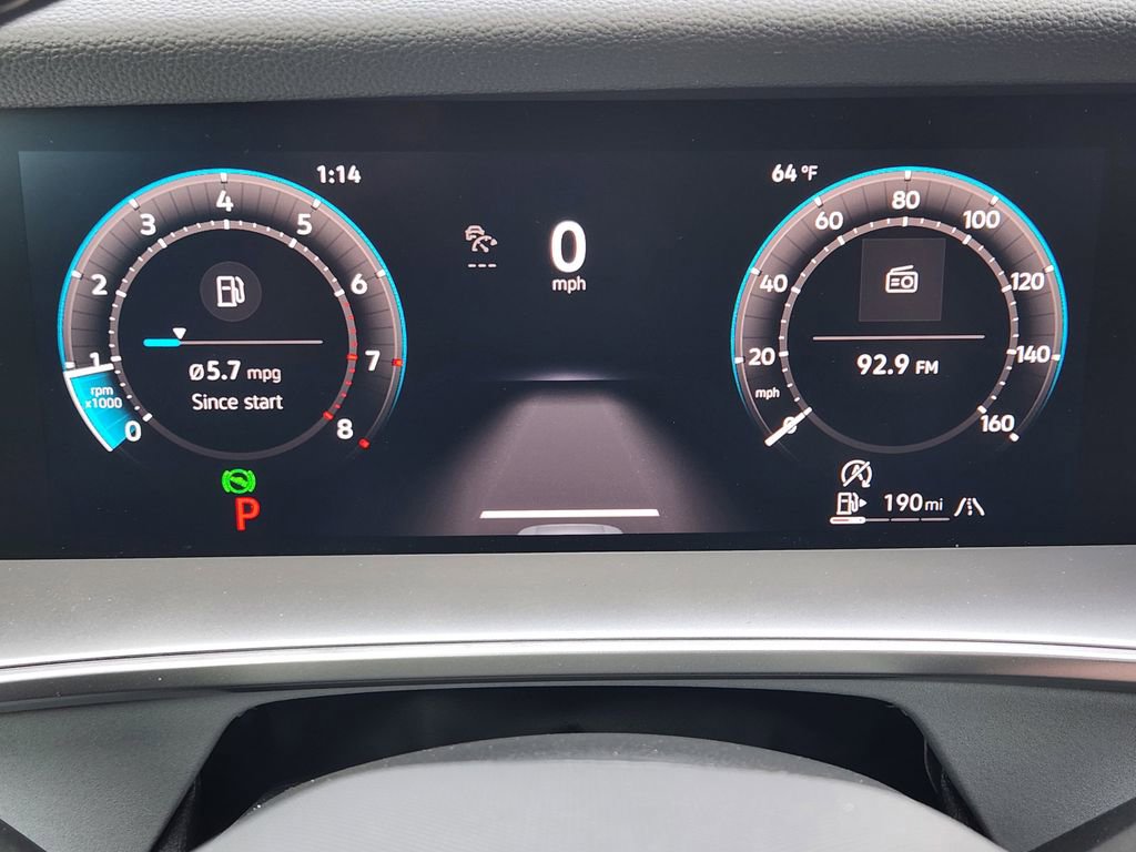 New 2026 Volkswagen Tiguan SE image 7