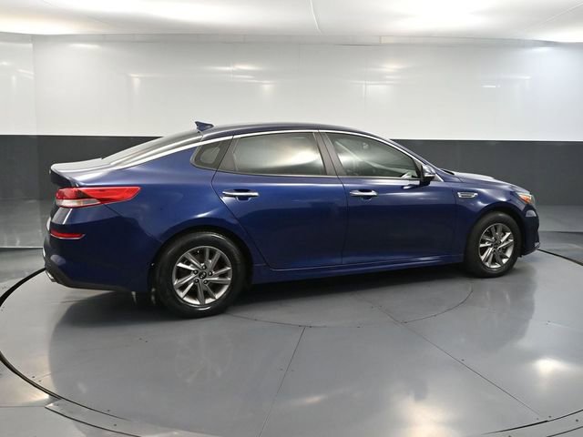 Used 2020 Kia Optima LX image 5