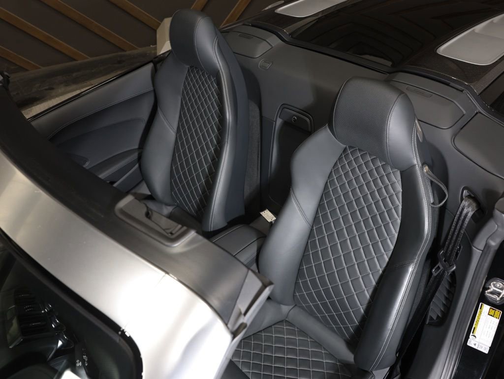 Used 2023 Audi R8 V10 performance w/ Carbon Exterior Package image 25