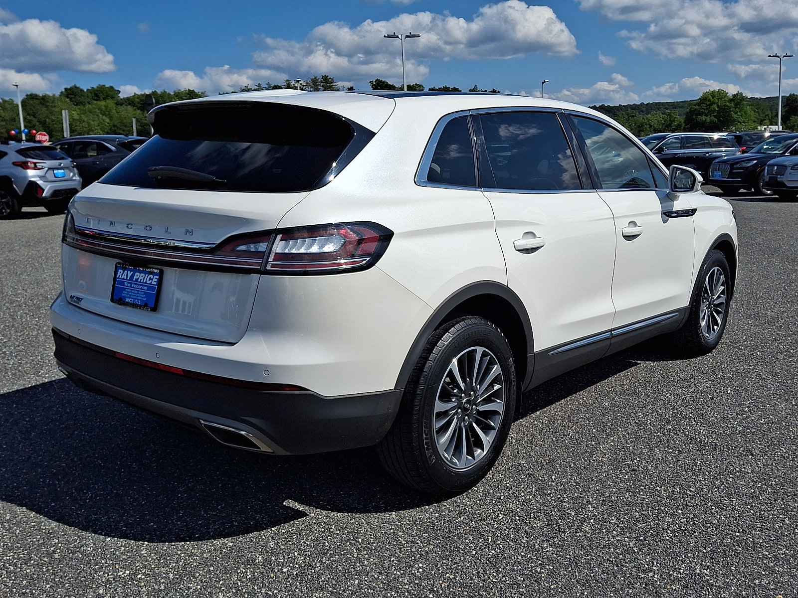 Certified 2021 Lincoln Nautilus Reserve AWD/4WD image 7