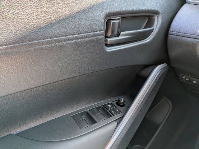 Certified 2023 Toyota Corolla Cross LE AWD/4WD image 27