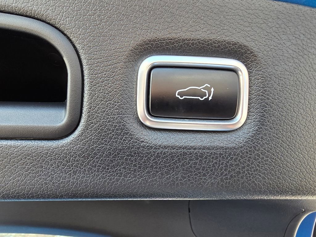 Used 2023 Kia Stinger GT2 image 33