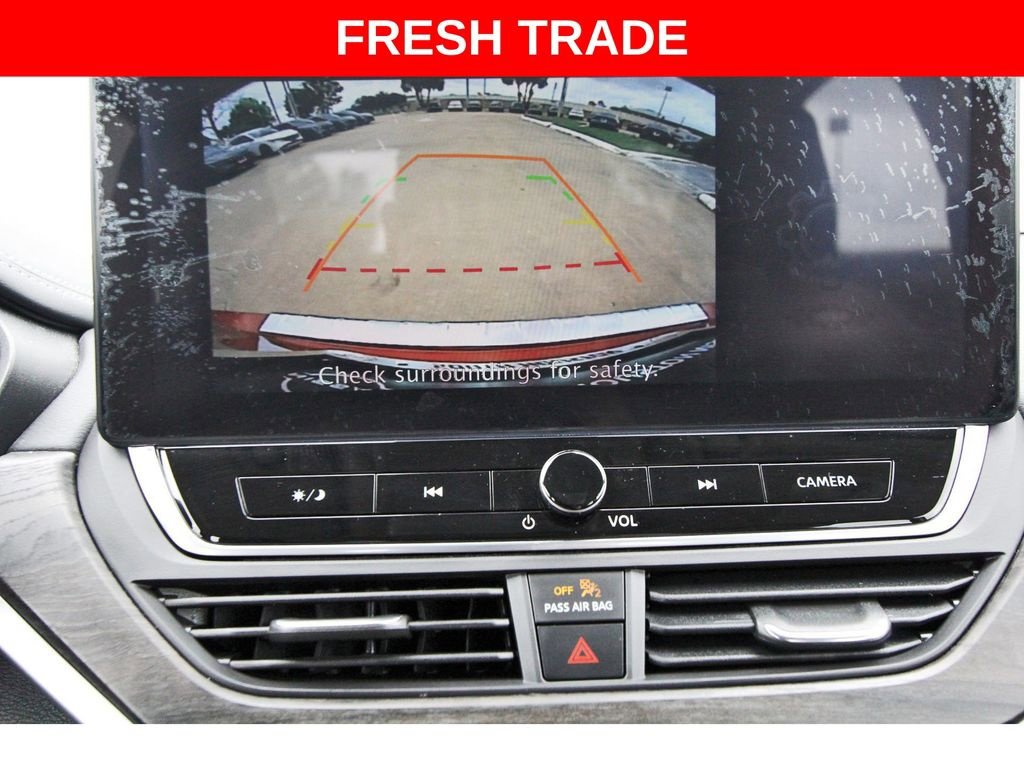 Used 2023 Nissan Altima 2.5 SV w/ SV Premium Package image 23