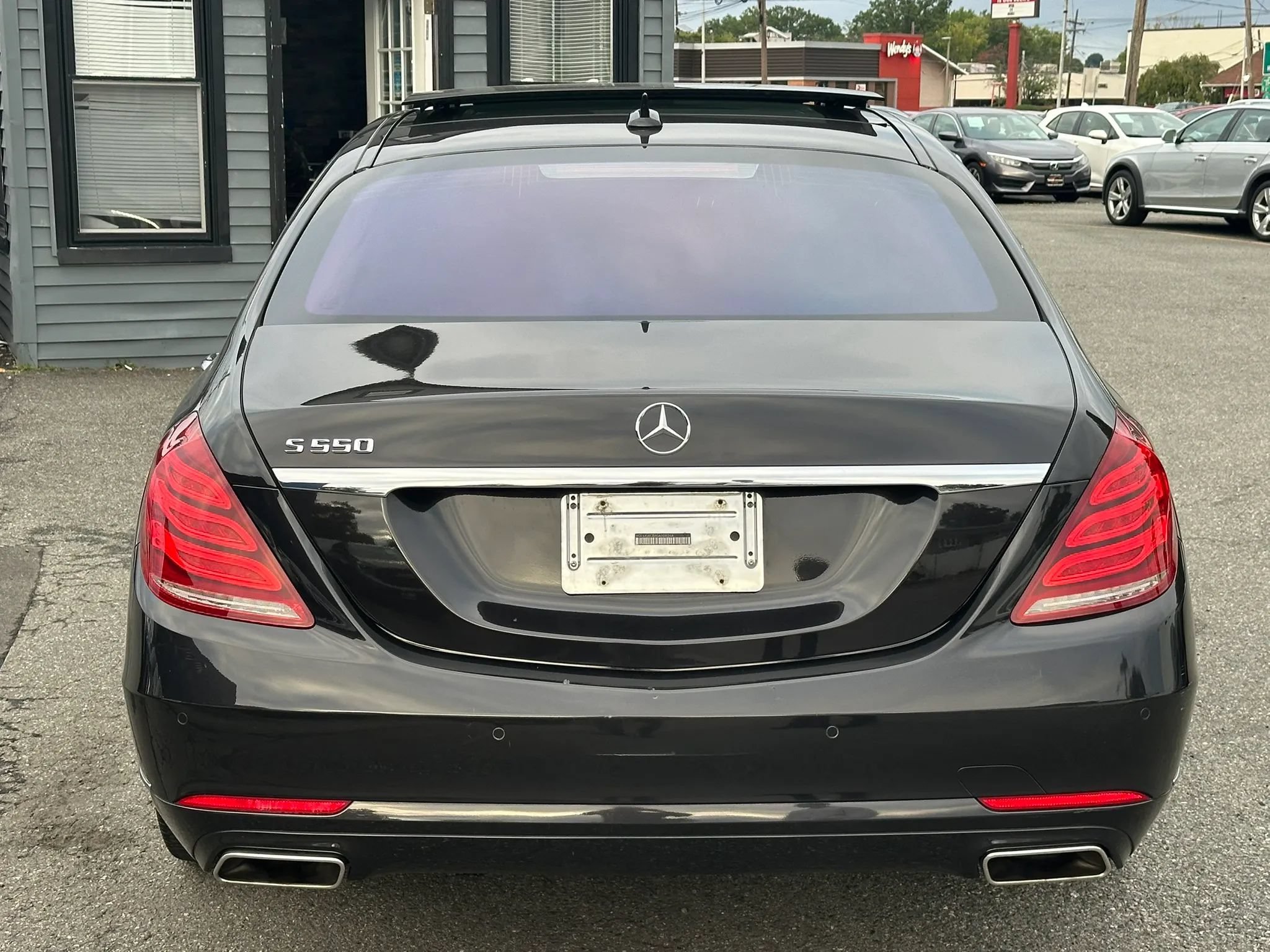 Used 2014 Mercedes-Benz S 550 Sedan image 9