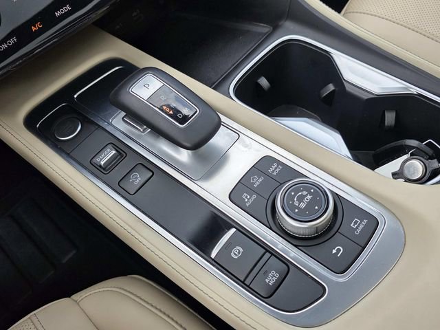 Used 2023 INFINITI QX60 Sensory w/ Vision Package AWD/4WD image 13