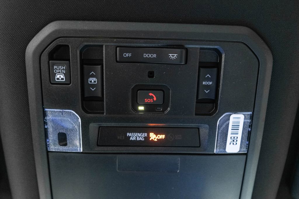 New 2026 Toyota Tundra Limited AWD/4WD image 31