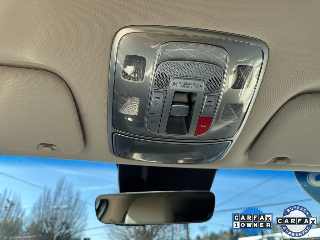 Used 2025 Genesis GV70 2.5T w/ Select Package image 33