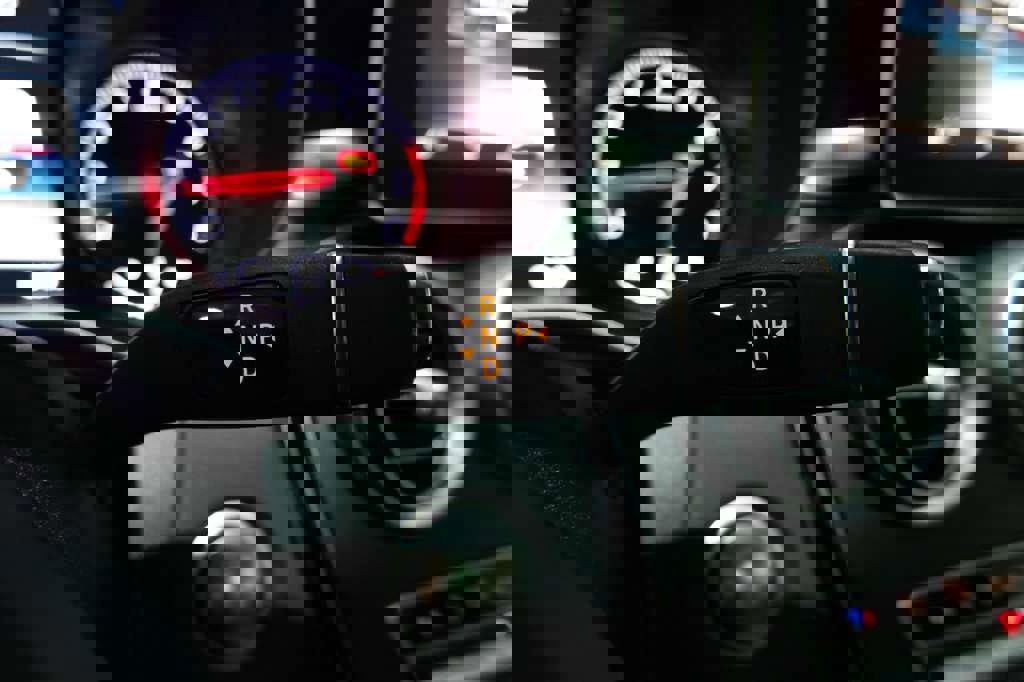 Used 2015 Mercedes-Benz C 300 4MATIC Sedan image 41