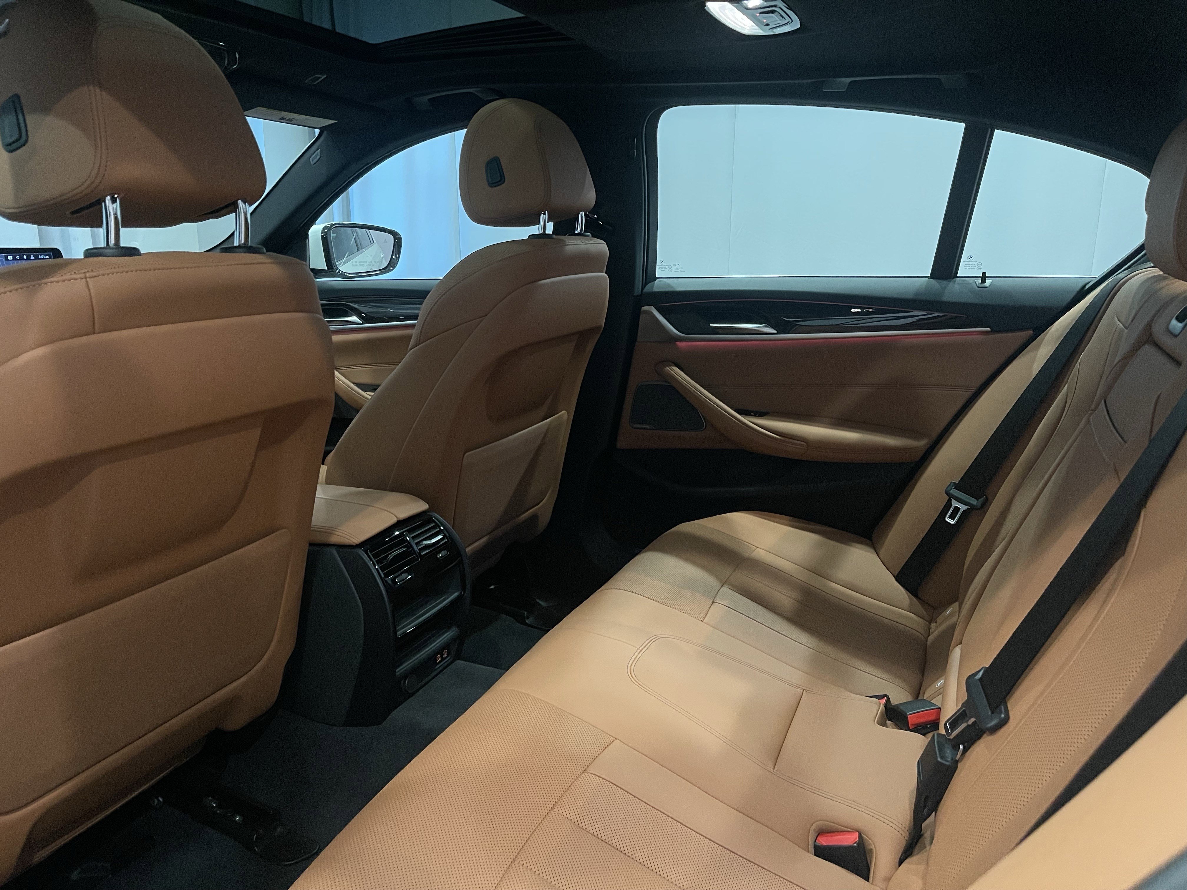 Certified 2023 BMW 540i xDrive w/ Premium Package image 23