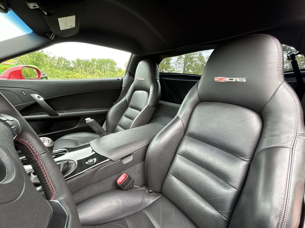 Used 2008 Chevrolet Corvette Z06 w/ Preferred Equipment Group RWD image 13