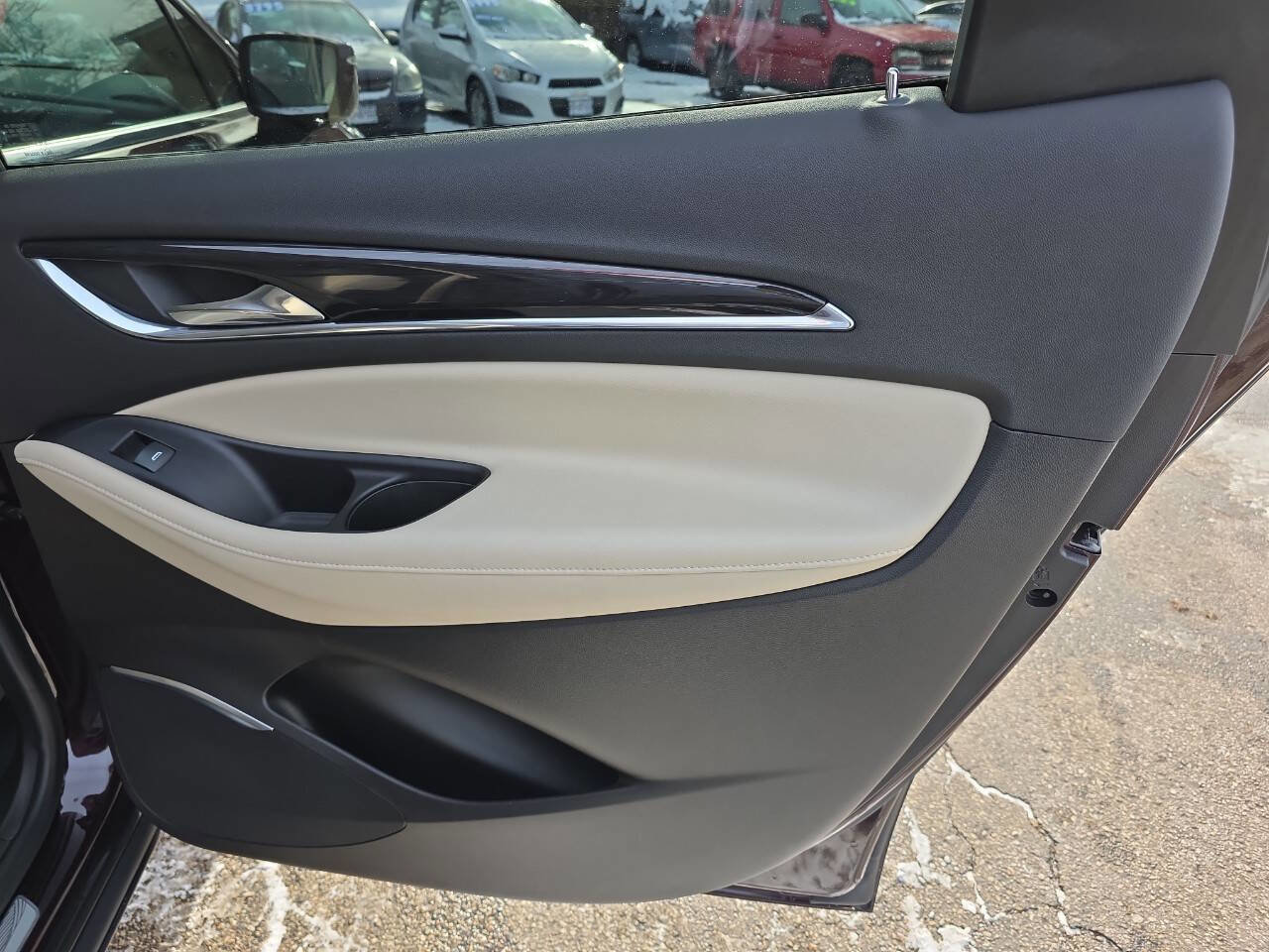 Used 2019 Buick Enclave Essence w/ Trailering Package, 5000 lbs. FWD image 29