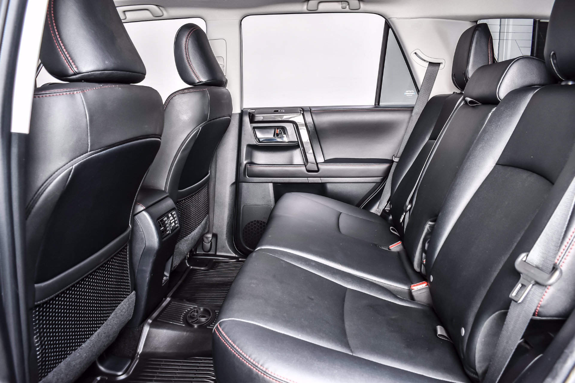 Used 2024 Toyota 4Runner TRD Off-Road Premium w/ Off Road Premium Plus Package AWD/4WD image 18