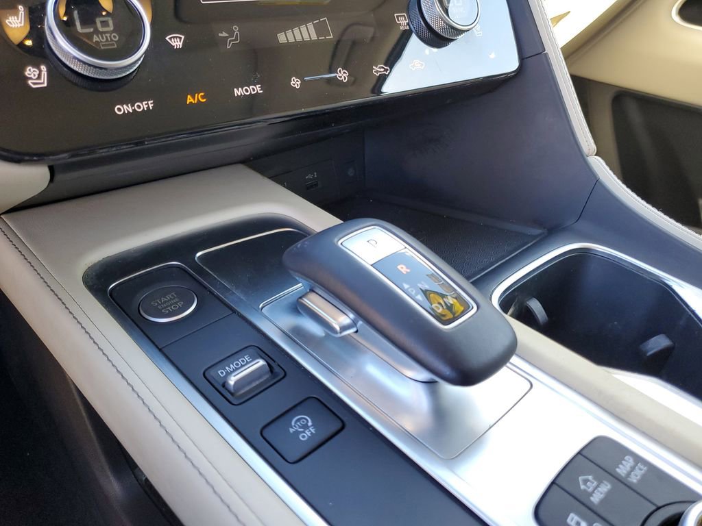 Used 2025 INFINITI QX60 Luxe image 30