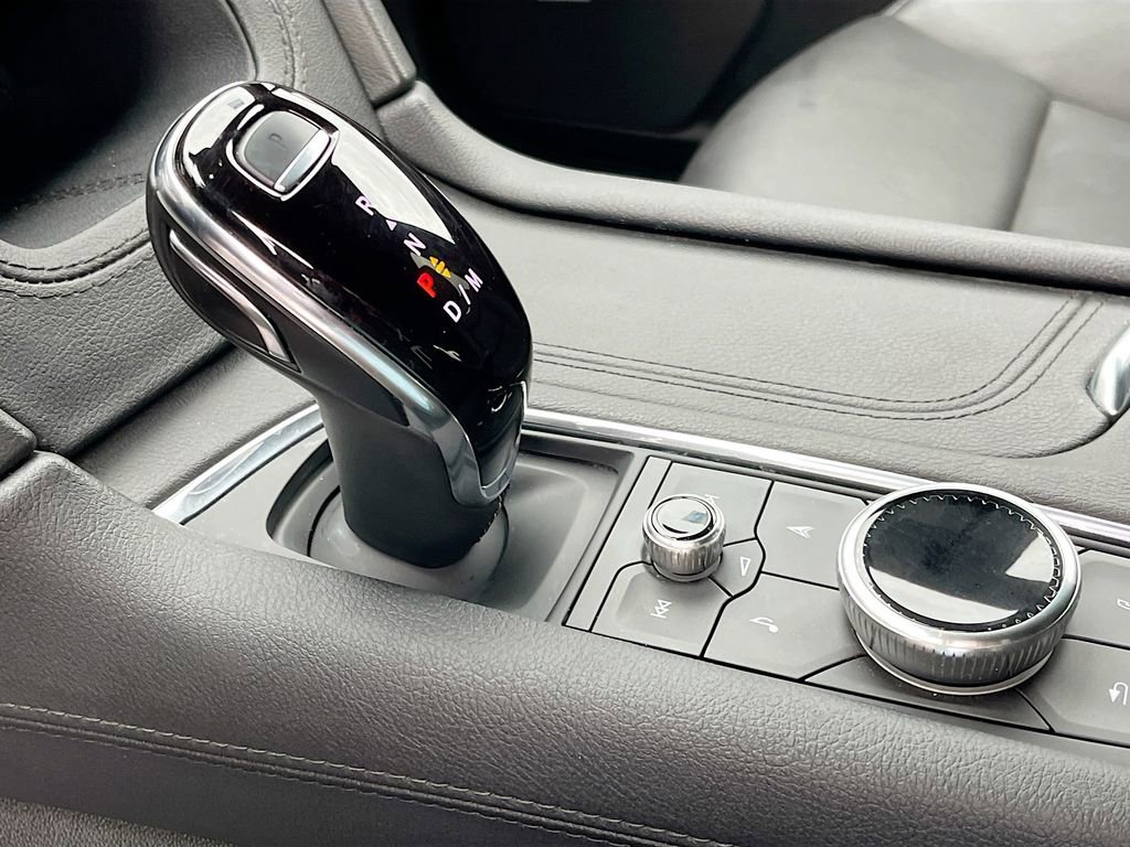 Used 2024 Cadillac XT6 Sport w/ LPO, ONYX Package image 17