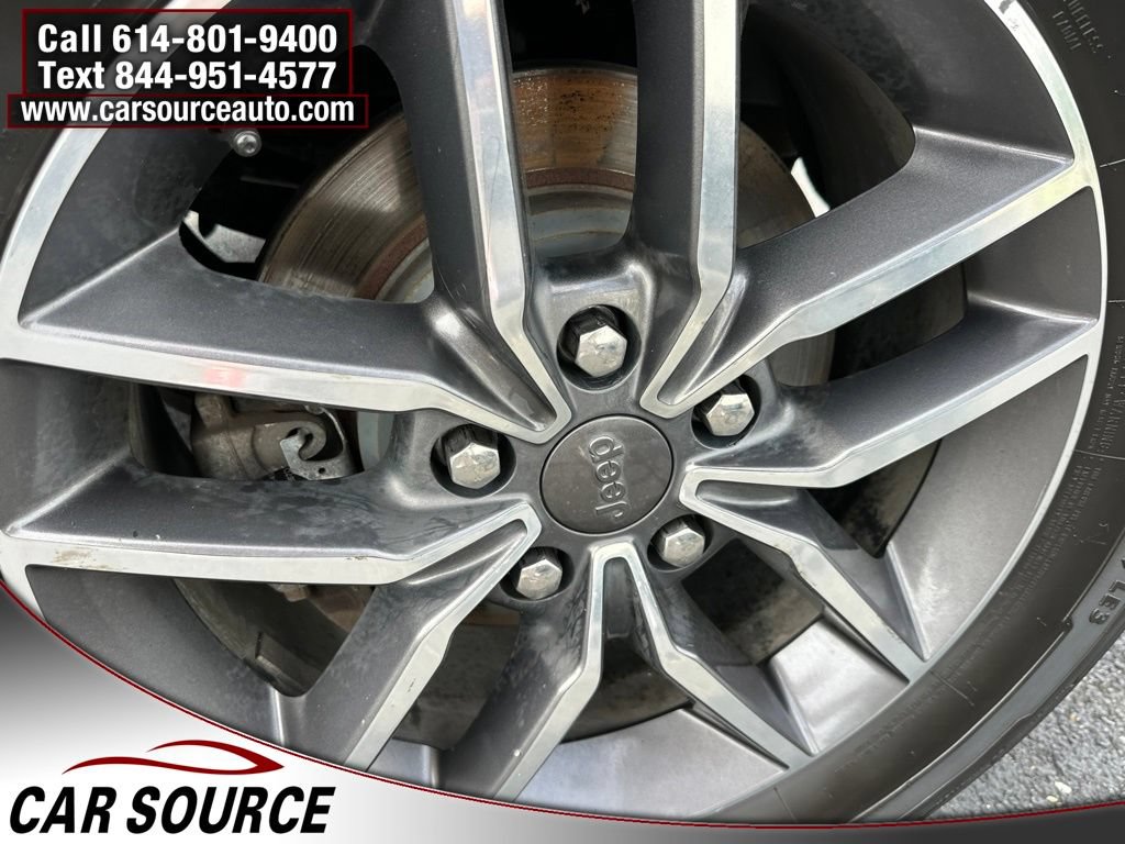 Used 2019 Jeep Grand Cherokee Limited AWD/4WD image 21