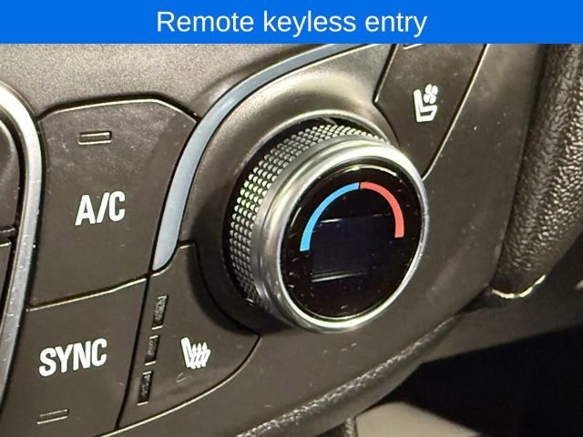 Used 2023 Chevrolet Traverse Premier image 25