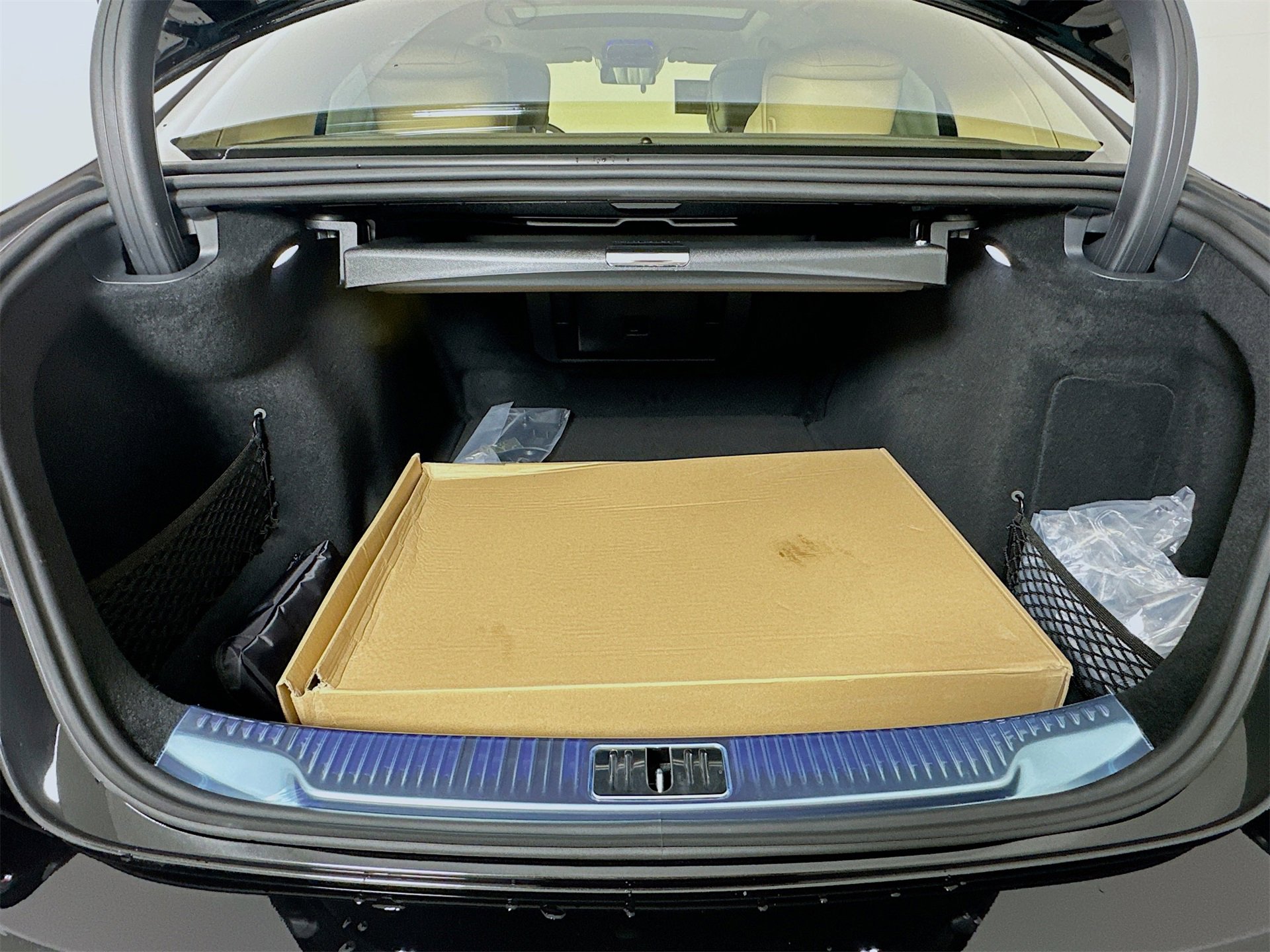 New 2026 Mercedes-Benz S 580 4MATIC Sedan image 29