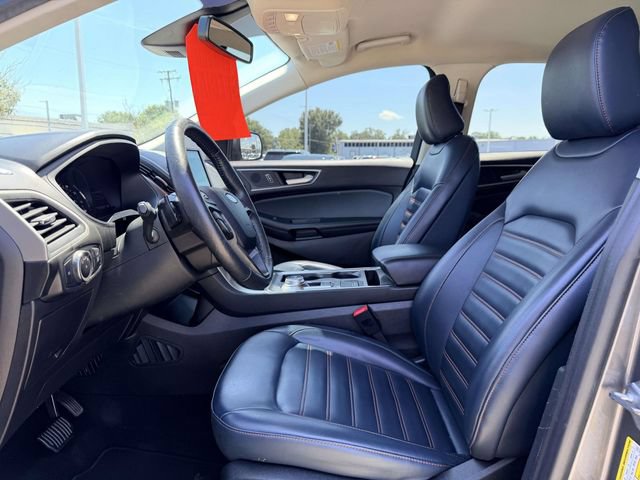 Used 2022 Ford Edge SEL w/ Sport Appearance Package AWD/4WD image 16