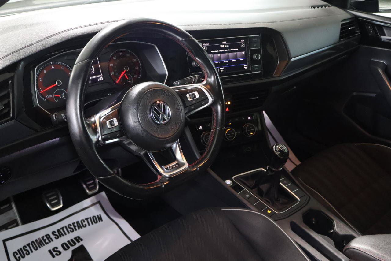Used 2019 Volkswagen Jetta GLI FWD image 16