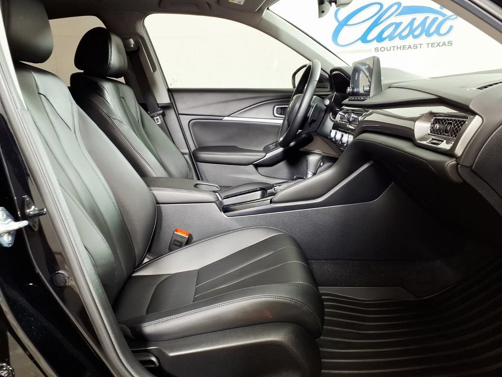 Used 2025 Acura Integra FWD image 11