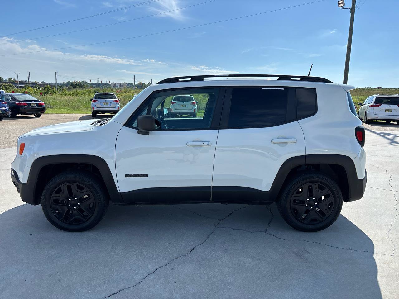 Used 2019 Jeep Renegade Sport AWD/4WD image 7