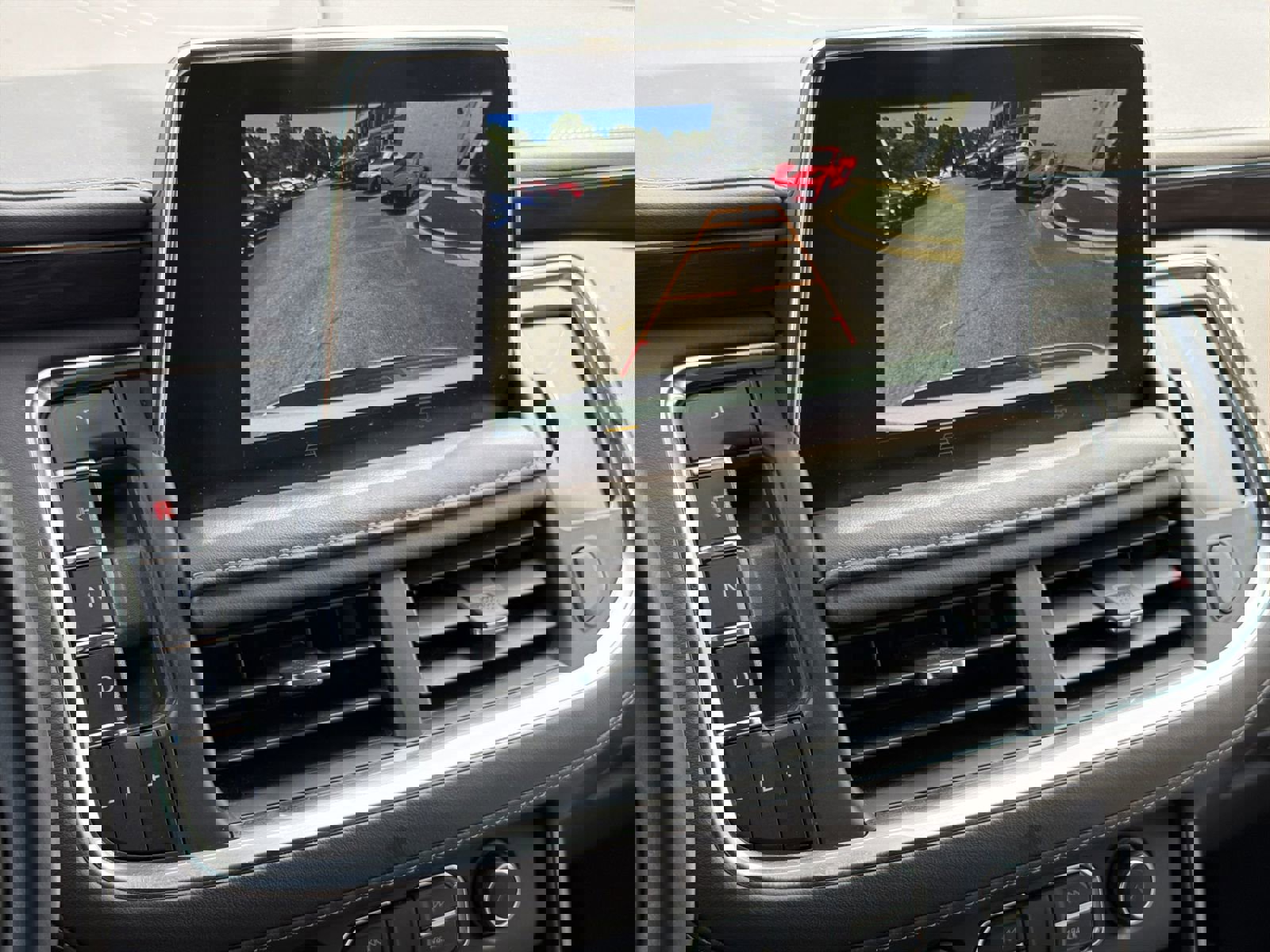 Used 2024 Chevrolet Tahoe LT RWD image 25