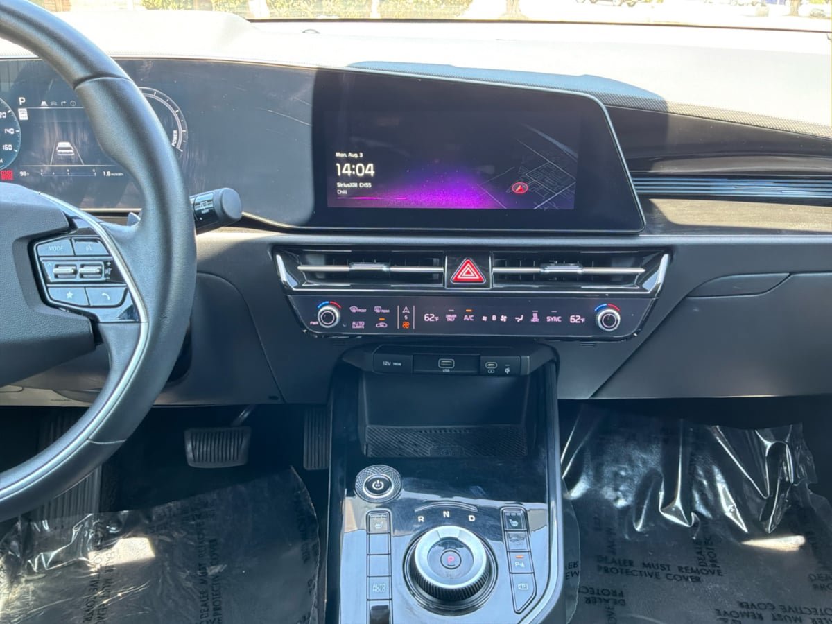Used 2023 Kia Niro Wind FWD image 15
