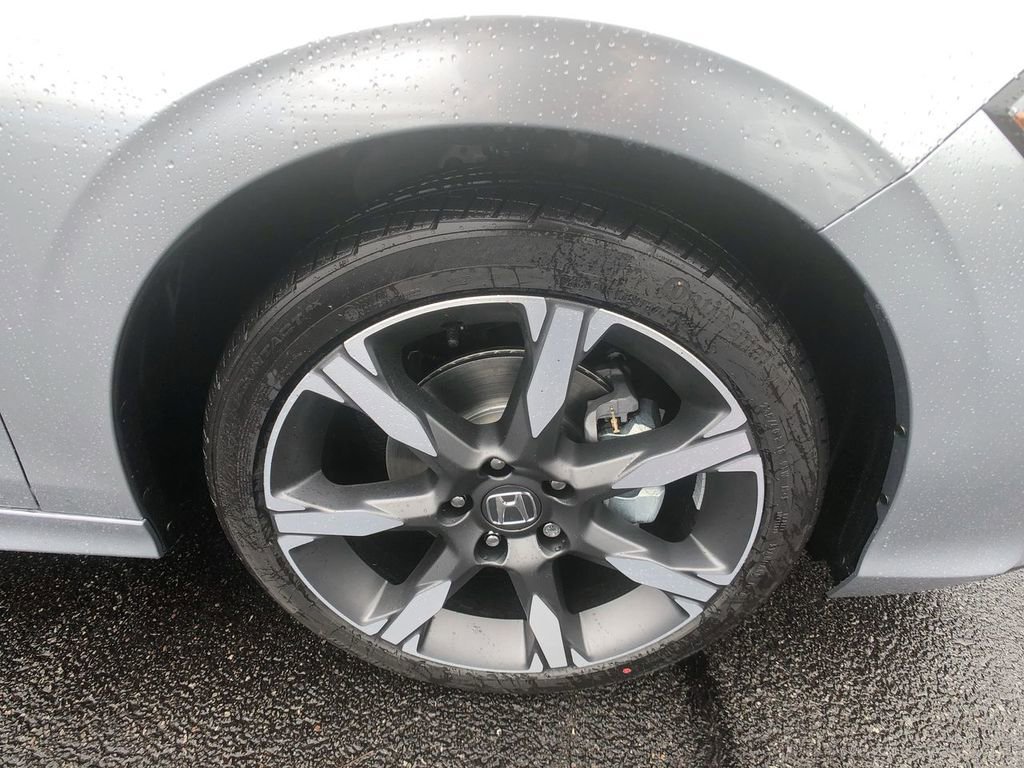 Used 2025 Honda Civic Sport Touring image 10