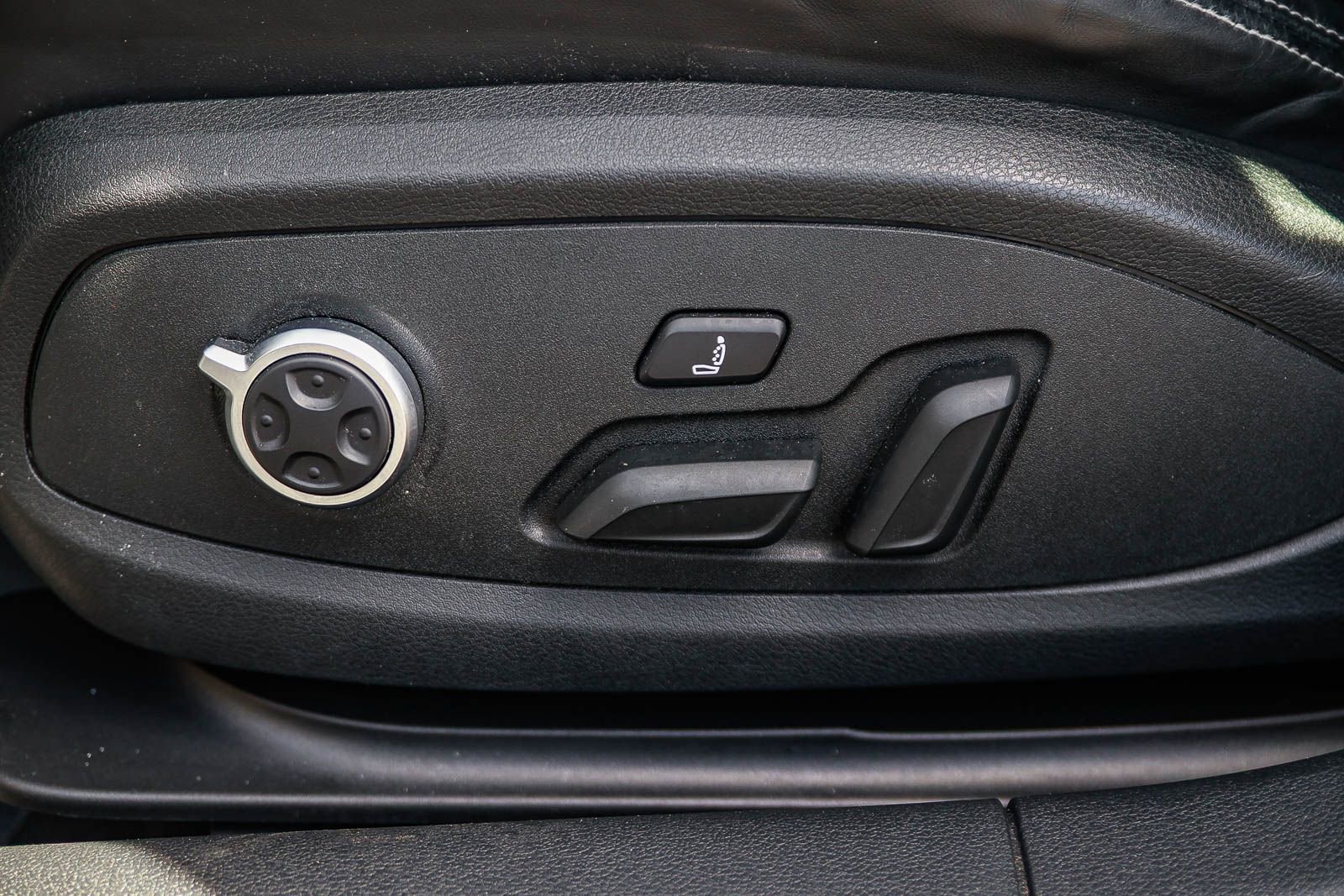 Used 2023 Audi S5 Premium Plus w/ Premium Plus Package image 23