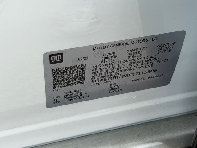 Used 2024 Buick Enclave Essence w/ Technology Package FWD image 21