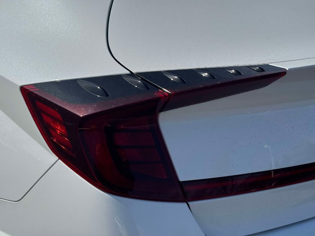 Used 2023 Hyundai Sonata SEL FWD image 9