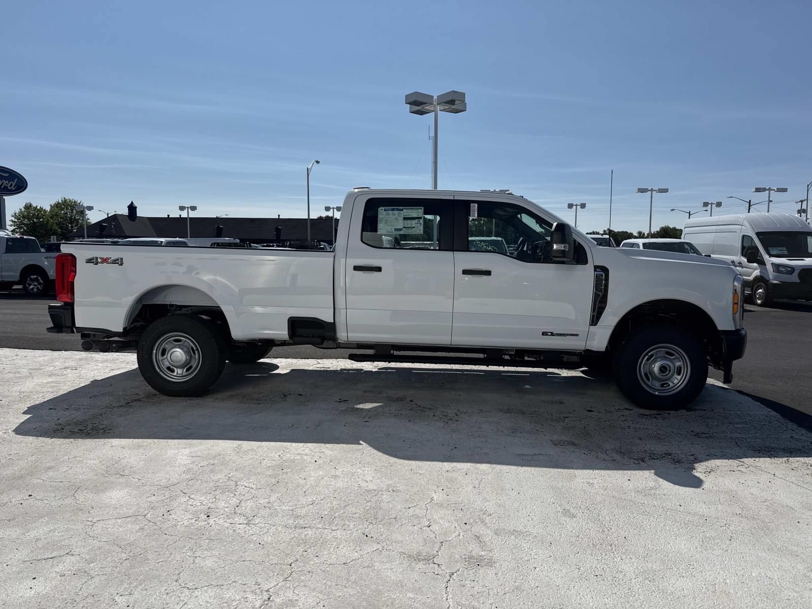 New 2026 Ford F250 XL AWD/4WD image 2
