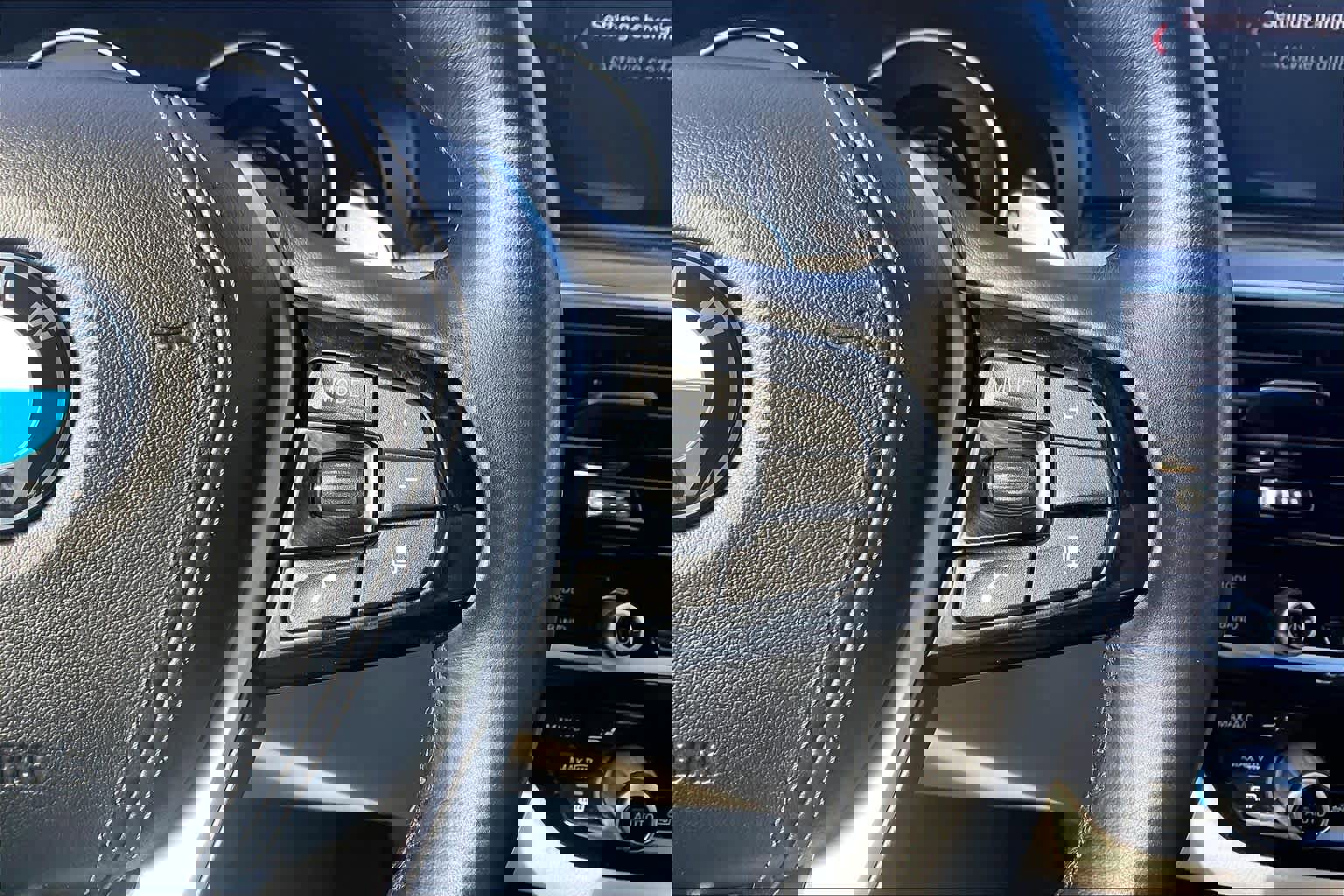 Used 2018 BMW 530e xDrive image 26