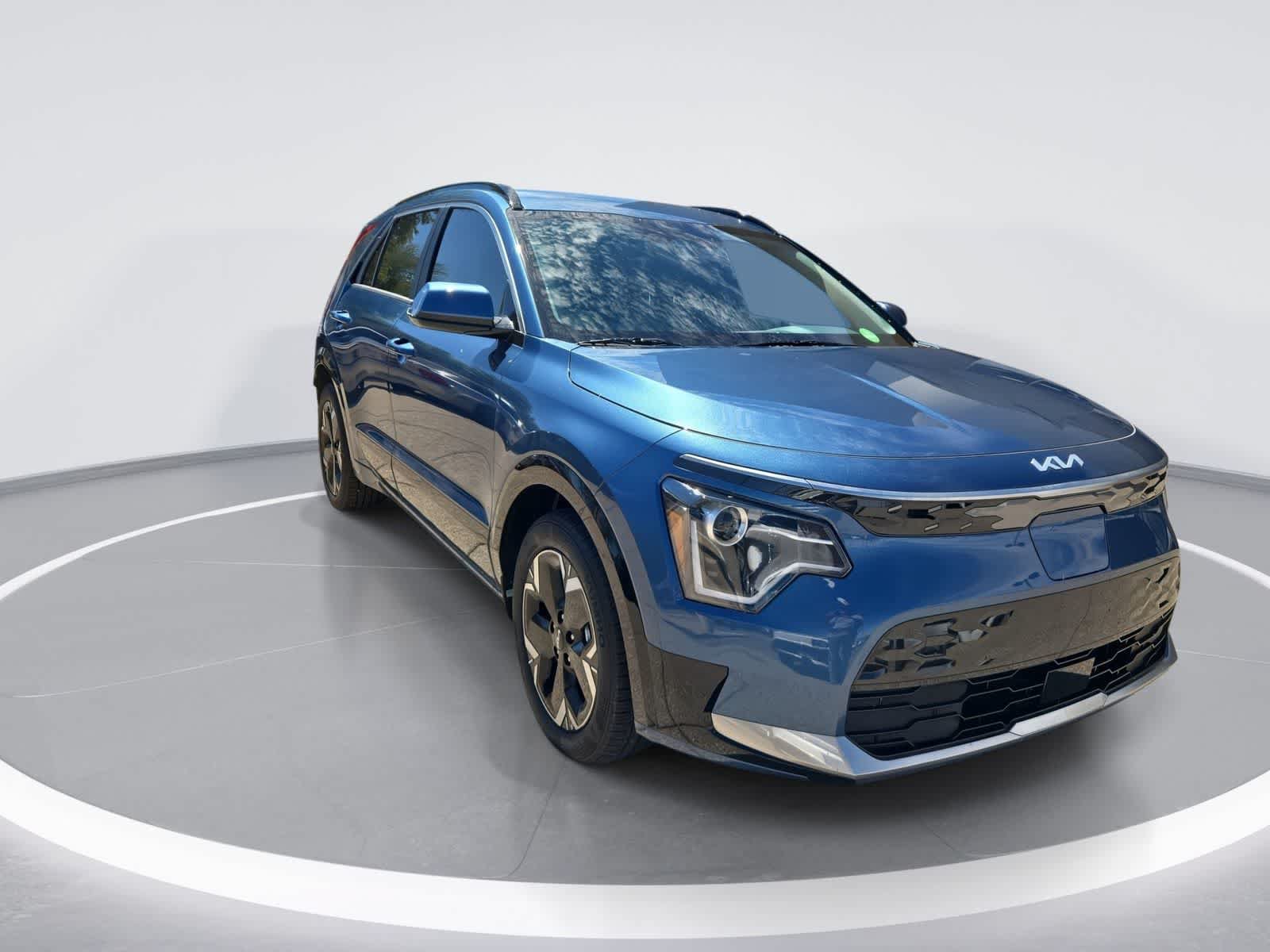 New 2026 Kia Niro Wind FWD image 2