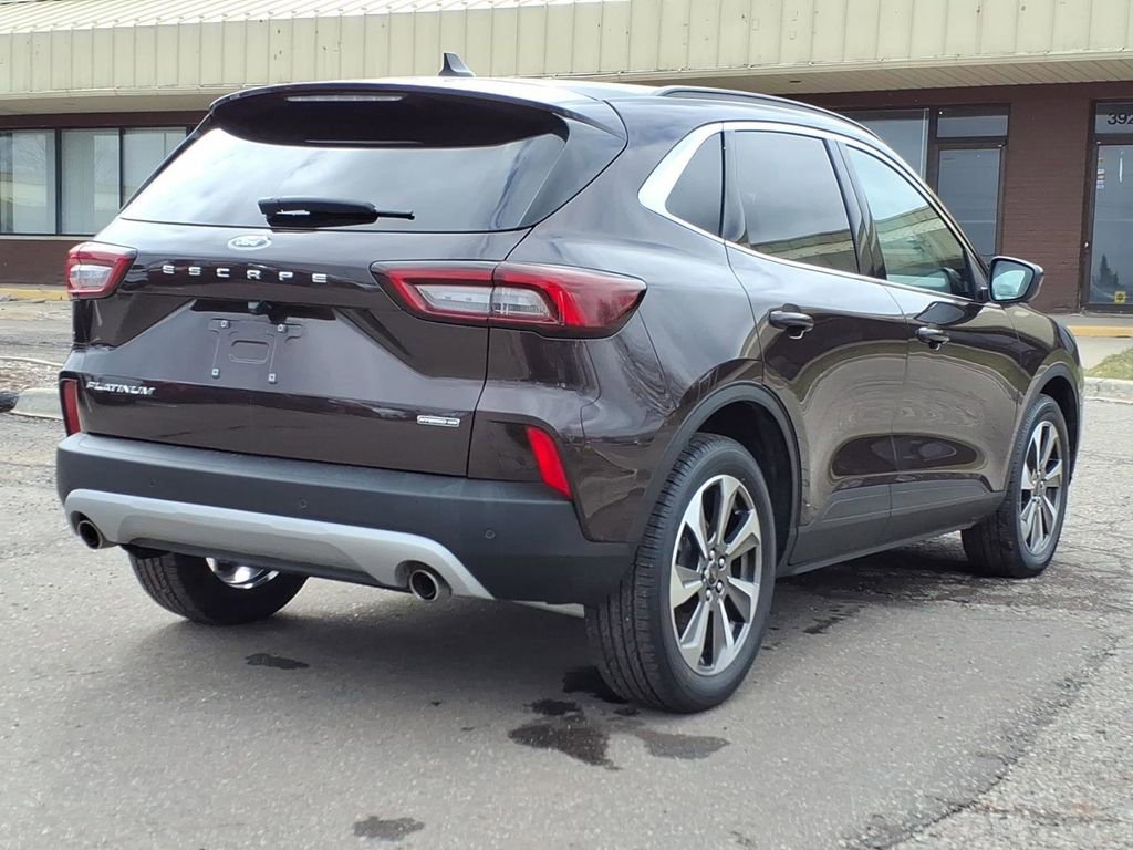 Certified 2023 Ford Escape Platinum image 5